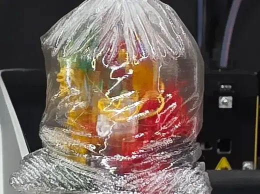 Saco de lixo de cocô impresso em 3D (Purga)